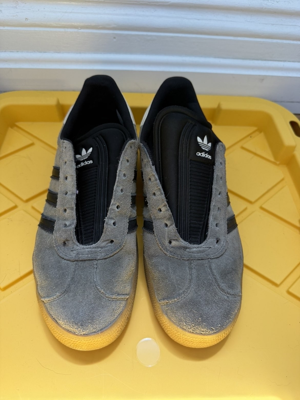 adidas Men’s Gazelles Sz 11